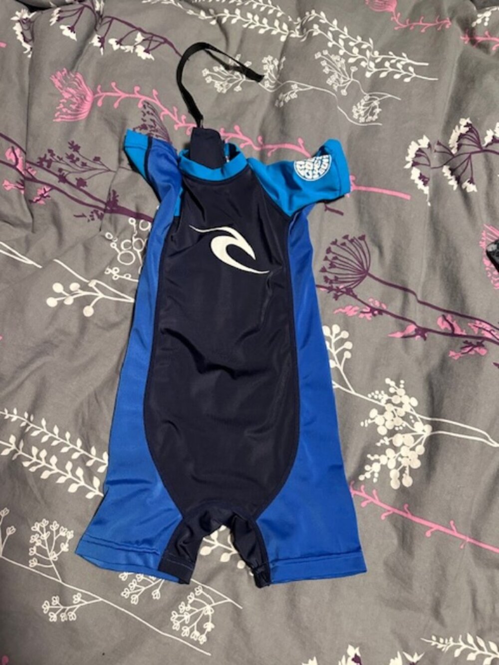 Rip curl size 2 swimsuit